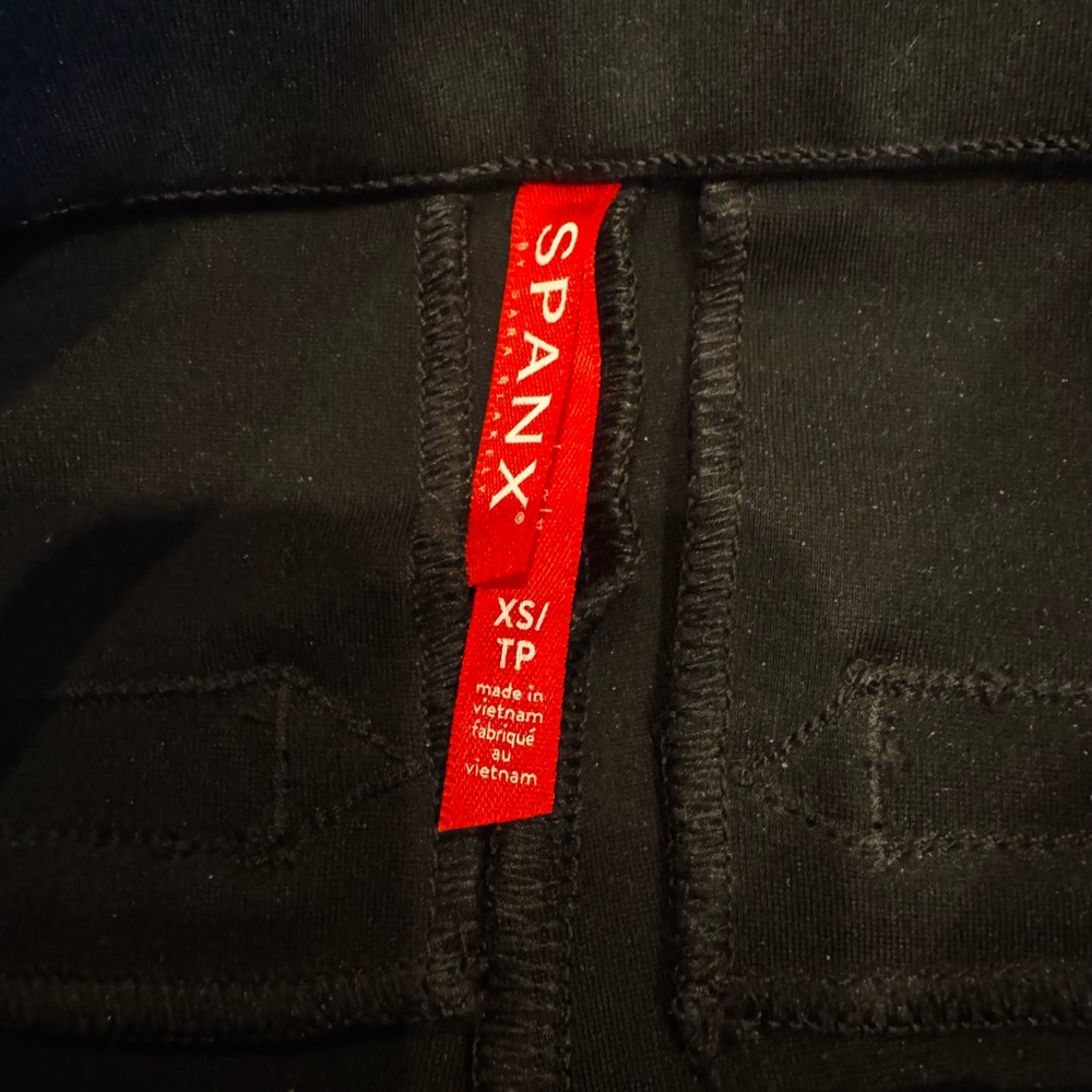 Spanx Perfectfit Black Tapered Ankle Pants - Picture 3 of 5